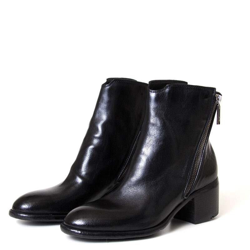Maranui Women’s Leather Ankle Boots - Image 2