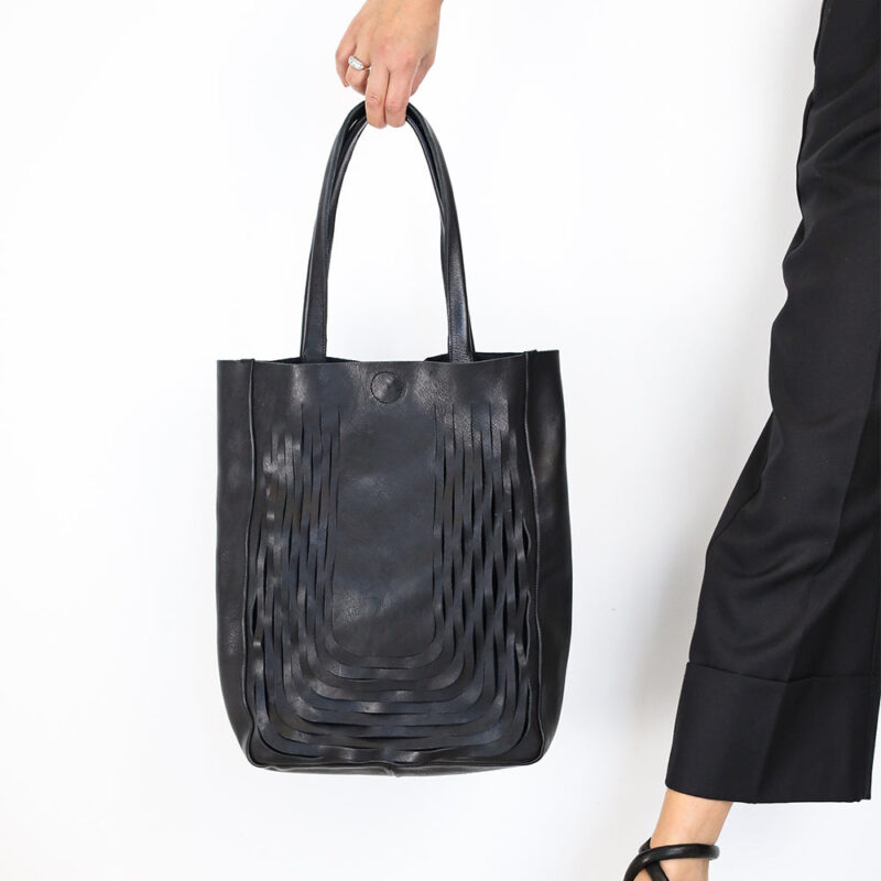 Maranui Stylish Net Leather Bag - Image 2